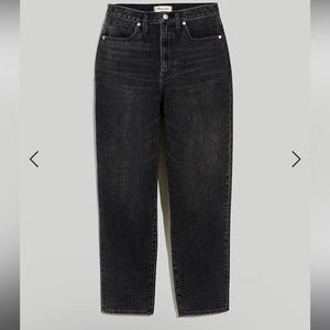 Madewell Baggy Tapered Jean in Mackinnon Wash